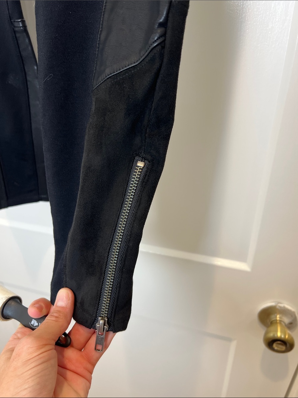 Anthropologie Women’s Black Mixed-Material Panel pants with zippers size 28. - Picture 4 of 8